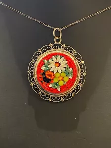 Micro Mosaic Pendant in Silver Tone Metal On A Matching 925 Silver Chain - Bild 1 von 4