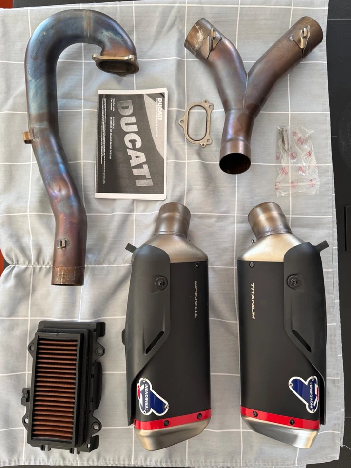 Ducati: Hypermotard - Изображение 1 из 4