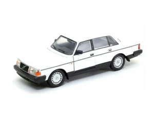 Volvo 240 GL White "NEX Models" Diecast 1:24 Scale Model Car - Welly 24102WH - Picture 1 of 1