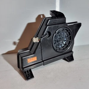 BC98* Mercedes W204 Subwoofer Harman/Kardon Speaker A2048202502 - Picture 1 of 6