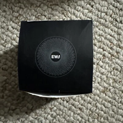 Altavoz Bluetooth Portátil EWA Estuche de Viaje Empaquetado A106 Pro con Bajos Personalizados R Foto 1 de 2