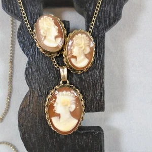 Vintage Cameo Necklace 17" Van Dell Earrings 12K GF Gold Screw Back Signed 1950s - Picture 1 of 11