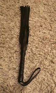 Leather Flogger Whip Tickler Role Play Prop Hen Party Fancy Costume UK SELLER - Picture 1 of 2