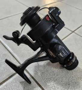 Shimano CX2500SQ Quick-Fire Bail Fightin' Star Drag System 6.2:1 - Picture 1 of 16