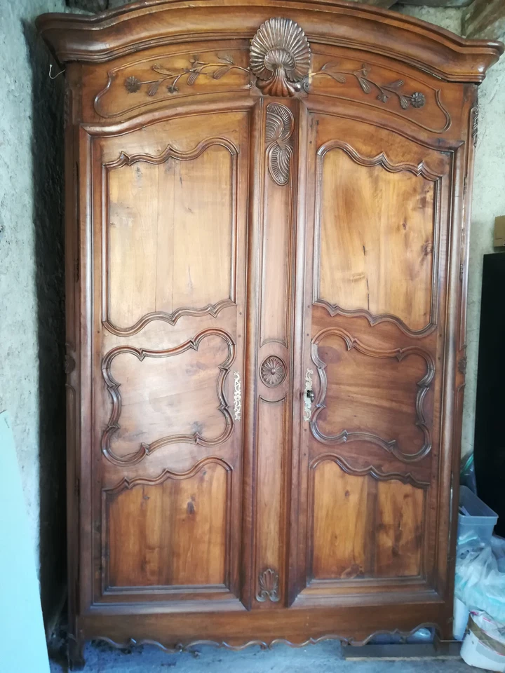 ARMOIRE ANCIENNE 18 ° NOYER - Photo 1/4
