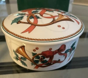 Vintage Mikasa Holiday Jubilation Porcelain Candy Dish With Lid - Picture 1 of 4