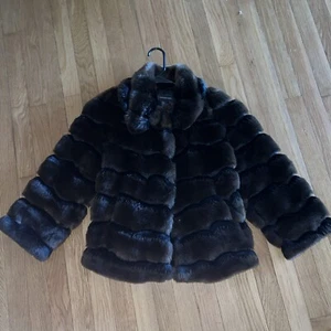 INC International Concepts Kunstfell Cropped Jacke Damen Gr. S Braun Plüsch GUC - Bild 1 von 5