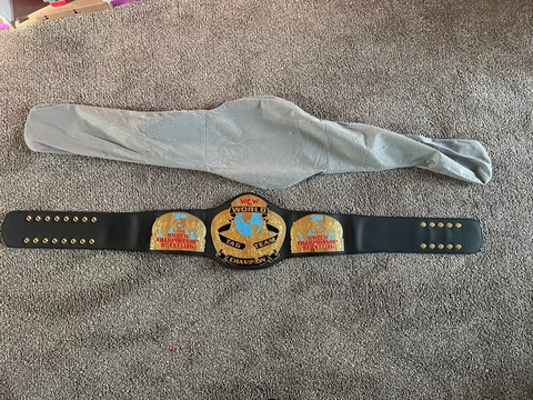 Figures Toy Company WCW/WWF Tag Team Championship Belt. Time Warner RARE Cover