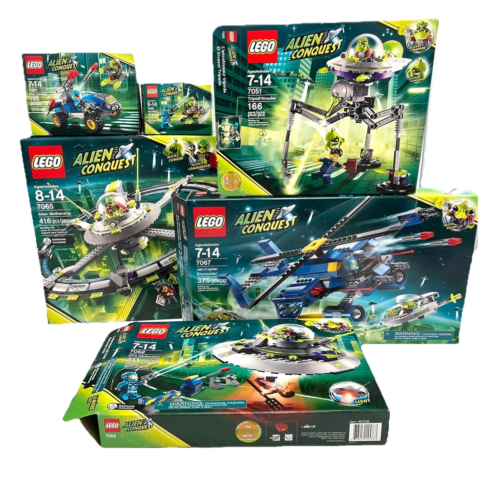 Lego Alien Conquest 7065 Mothership 7067 7049 7050 7051 7052 UFO Aliens Figures - Image 1 of 4