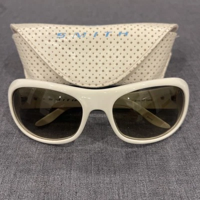 Smith~LOVEJOY~Gafas de sol para mujer con lentes ovaladas - blancas Foto 1 de 4
