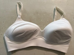 Warners All You Need BH ohne Bügel, volle Abdeckung, weiß, 34D Neu ohne Etikett - Bild 1 von 3