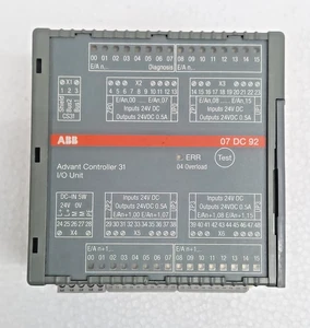 Módulo de E/S analógico ABB 07DC92 GJR5252200R0101 usado - Imagen 1 de 7