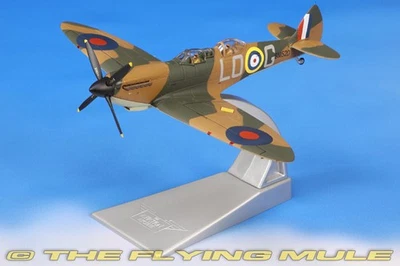 Corgi 1:72 Spitfire T.Mk 9 Spitfires.com SM520 - Image 1 of 4