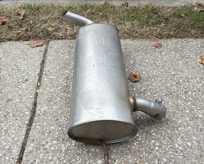 2016 吉普牧马人无限运动消声器 — 第 1/3 张图片