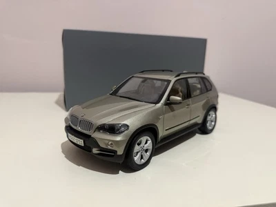 BMW X5 E70 1/18 Kyosho - Immagine 1 di 4