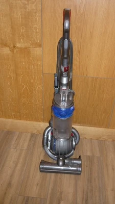 Dyson DC25 Overdrive vacuum cleaner, reconditioned 6 months warranty     (127) - Image 1 of 4