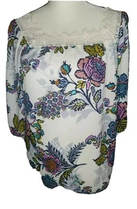 New Directions Tunika kleine Gr. *4-6 cremefarben mit mehrfarbigen Blumen. Spitzenakzente Boho - Bild 1 von 6