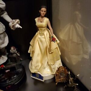 Hot Toys MMS 422 Beauty and the Beast Emma Watson Belle Disney From Japan Used