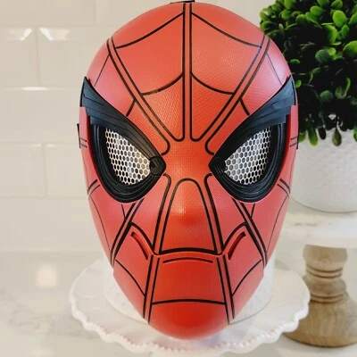 Hasbro MARVEL Spiderman Homecoming Spider Sight Mask With Movable Moving Eyes - Image 1 of 4