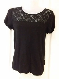 H&M black t-shirt with floral lace panel and pocket size S - Picture 1 of 7