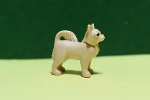 PLAYMOBIL 70030 Chihuahua Dog, New Condition - Picture 1 of 2