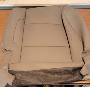 Genuine GM Dune Rear Passenger Side Seat Cushion Cover 84050125 or 84550005 - Picture 1 of 3