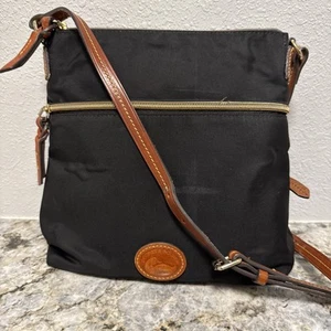 Dooney & Bourke Black Handbag Black with brown leather trim - Picture 1 of 14