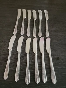 (12) Oneida Nobility Silverplate Spreaders, 1939 Royal Rose Butter Knives - Picture 1 of 4
