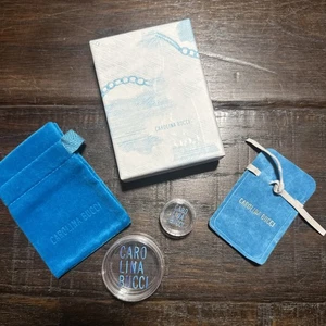 Carolina Bucci Confezione Regalo Vuota 4,75x3,5x1,25” 2 Sacchetti Gioielli 2 Astucci Perline - Foto 1 di 9