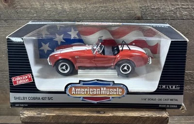 Escala 1:18 Shelby Cobra 427 S/C Roadster Ertl diecast rojo con rayas blancas Nuevo de Lote Antiguo Foto 1 de 4