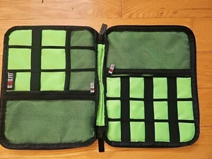 Estuche organizador electrónico cable de viaje BUBM con cremallera alrededor gris carbón verde - Imagen 1 de 8