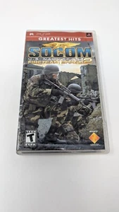 SOCOM U.S NAVY SEALS (FireTeam Bravo 2) - GREATEST HITS (Sony PSP) - Bild 1 von 3