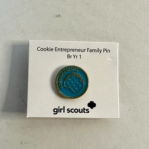 NEW in PACKAGE Girl Scout Brownie and Daisy Badges and Pins-- YOU PICK - Picture 1 of 18