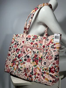 Vera Bradley Women's Cotton Deluxe Vera Tote Bag, Prairie Paisley, NWT - Picture 1 of 8