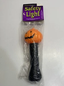 Vintage Fun World Halloween Plastic Pumpkin Flashing Safety Light - Picture 1 of 3
