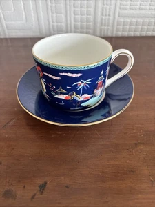 Schöne Wedgwood Wonderlust blaue Pagode Tasse & Untertasse - Bild 1 von 7