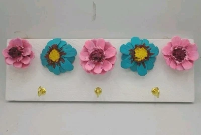Handcrafted  Painted Pine Cone Flower Art Utility Hook Board 10"X3.5" - Image 1 of 4