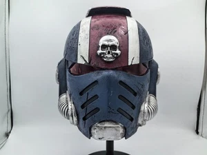 Casco de Marines Espaciales 2 Demetrian Titus Cosplay Resina 1:1 Accesorios Usables Halloween - Imagen 1 de 8