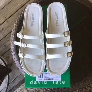 David Tate weiße Pantoletten Sandalen Gr. 11 N drei verstellbare Riemen Komfort NEU - Bild 1 von 4