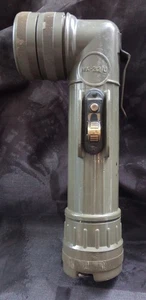 Vintage Fulton MX-212/U Army Green Angled Flashlight *Tested & Working* Military - Picture 1 of 7
