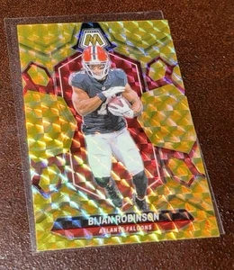 2024 Panini Mosaic Reactive Yellow Prizm Bijan Robinson #9 Atlanta Falcons - Picture 1 of 3