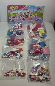 Shopkins Kinstructions SHOPVILLE MALL - Picture 1 of 5
