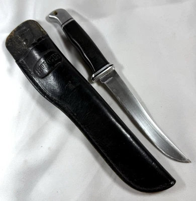 Vintage Late 1960s BUCK 121 USA Fisherman Fixed Blade Knife w/ Original Sheath - Image 1 of 4