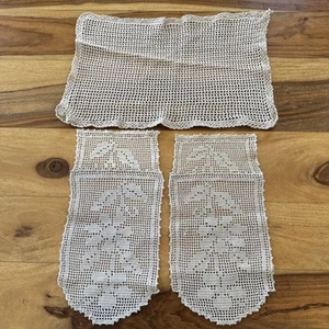 Handmade Vtg Fillet Crochet Chair Doily Set for head and arm rests - Picture 1 of 8