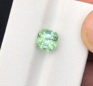 2.75 Cts Beautiful Blueish Green Tourmaline Gemstone @ Afghanistan - Picture 1 of 5