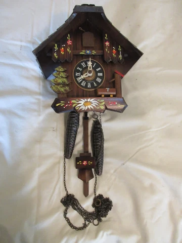 D. HONES TITISEE-NEUSTADT CHALET   CUCKOO CLOCK -FOR PARTS OR REPAIR Cover
