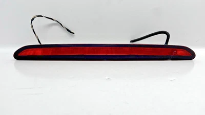 2018-2024 VOLKSWAGEN TIGUAN REAR SPOILER 3RD THIRD BRAKE STOP LIGHT LAMP OEM - Изображение 1 из 4