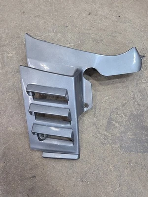 85 83-87 Honda Goldwing GL1200A GL1200 1985 lado derecho inferior carenado delantero capucha Foto 1 de 3