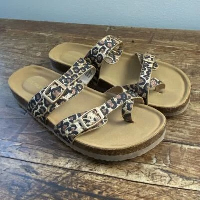 Steve Madden Girls Glittery Leopard Print Sandal size 3 - Image 1 of 4