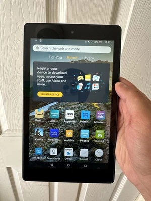 Amazon Fire HD 8 SX034QT 7th Gen. 16GB Wi-Fi 8-inch Black Tablet - Image 1 of 4